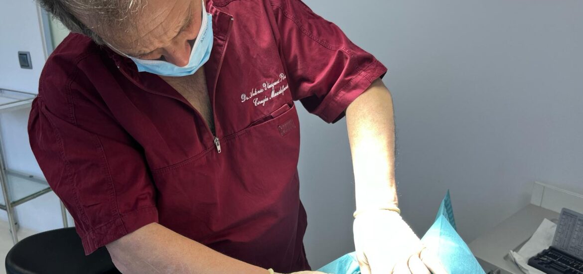 Inicio de tratamiento con implantes para paciente de 34 años