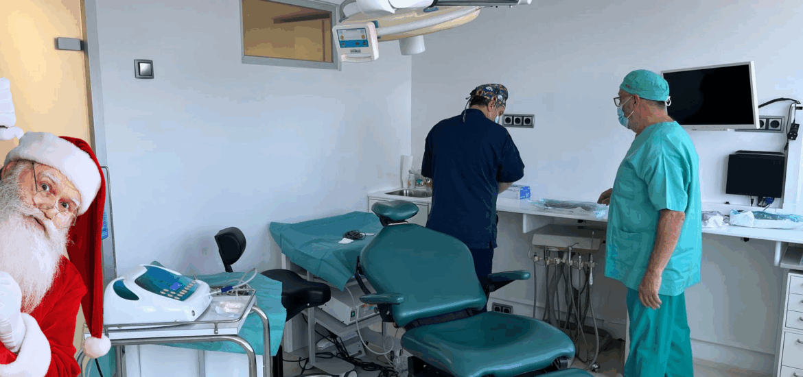 Felices fiestas desde AVR Maxilofacial