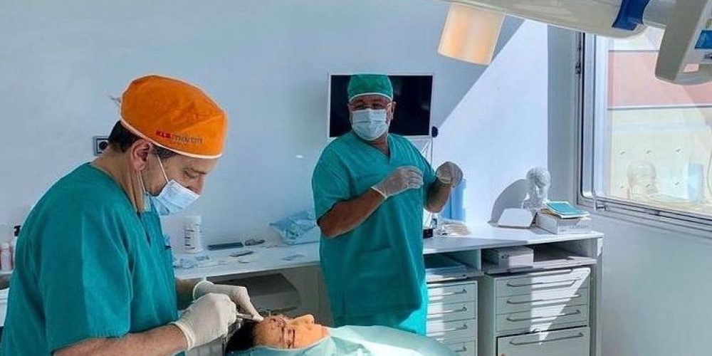 Restaura la juventud de tu mirada con la blefaroplastia del Dr Vázquez